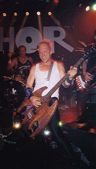 17-bass