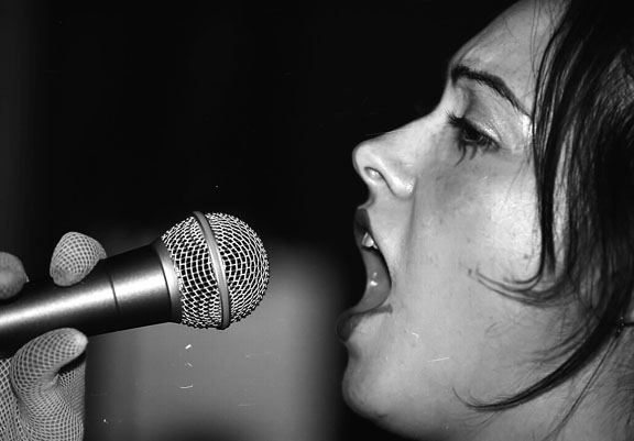 Meghan-bw02