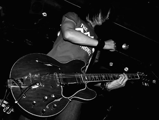 StellarTues-bw06