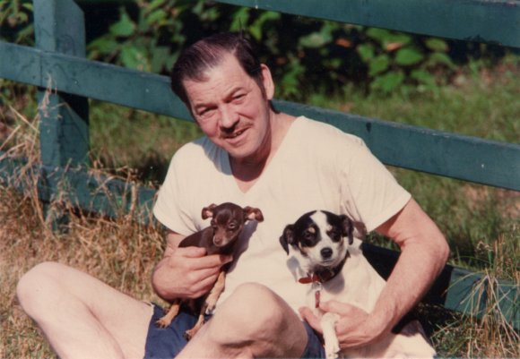 howie_dogs